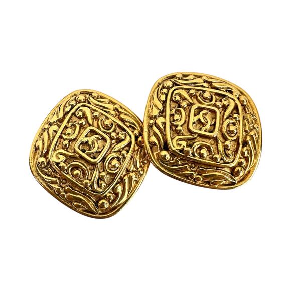 Chanel Vintage Arabesque Clip-On Earrings - Picture 1 of 8